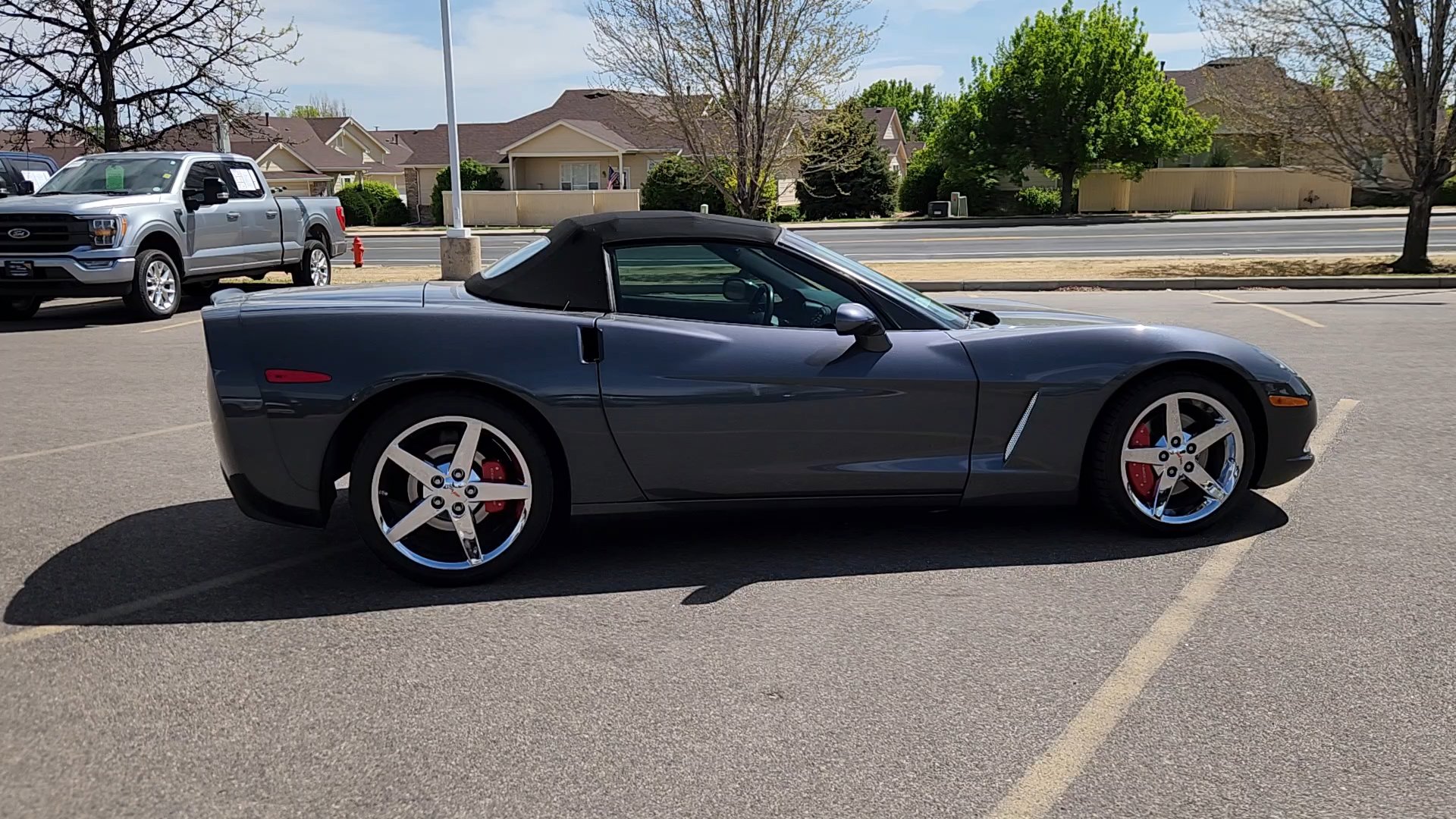 Used 2013 Chevrolet Corvette Convertible RWD image 11
