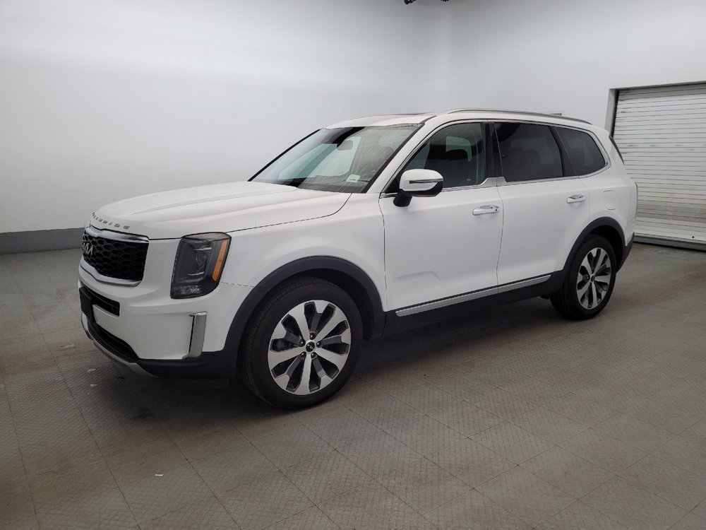 Used 2022 Kia Telluride S image 2
