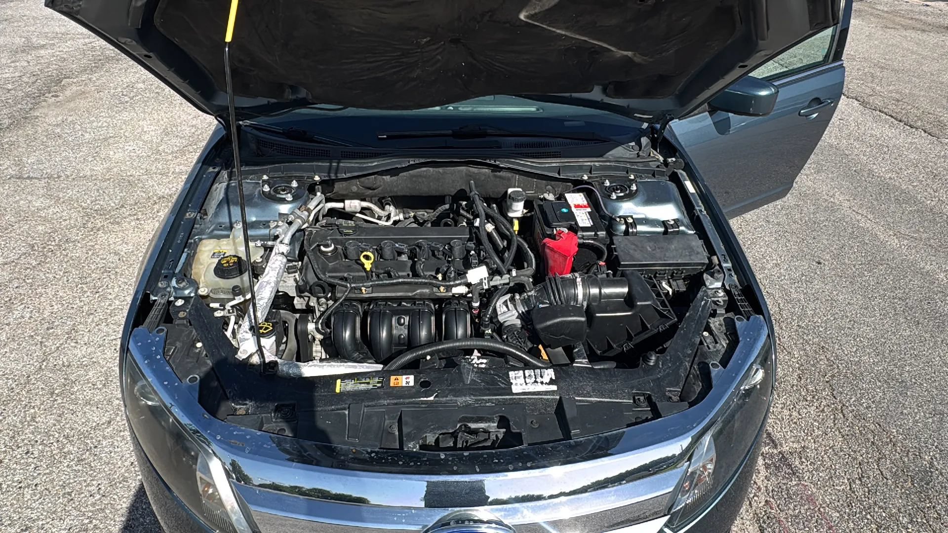 Used 2011 Ford Fusion SE FWD image 22