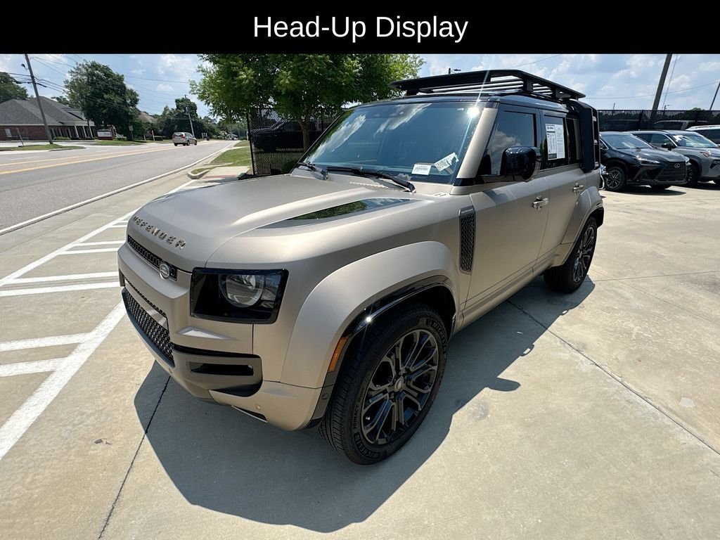 Used 2025 Land Rover Defender 110 AWD/4WD image 5