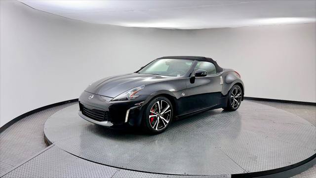 Used 2019 Nissan 370Z Touring Sport RWD image 28