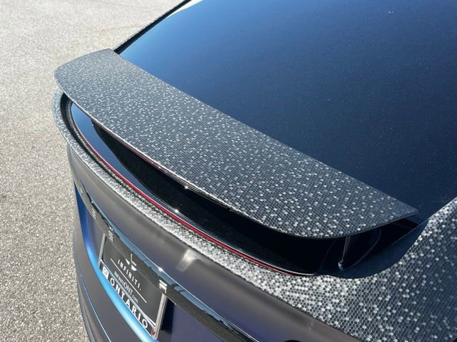 Used 2023 Tesla Model X image 11