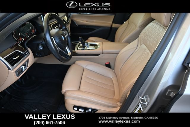 Used 2022 BMW 750i xDrive AWD/4WD image 14
