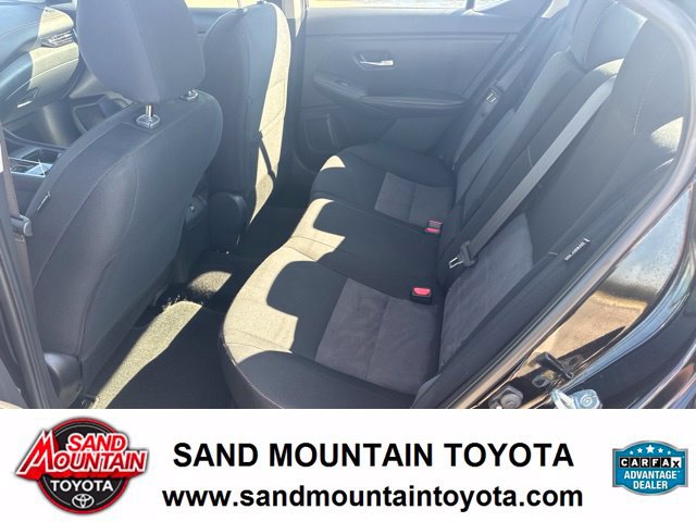 Used 2023 Nissan Sentra SR FWD image 13