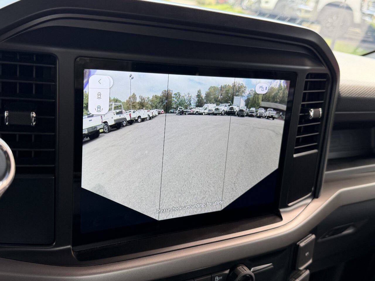 Used 2025 Ford F150 XL RWD image 37