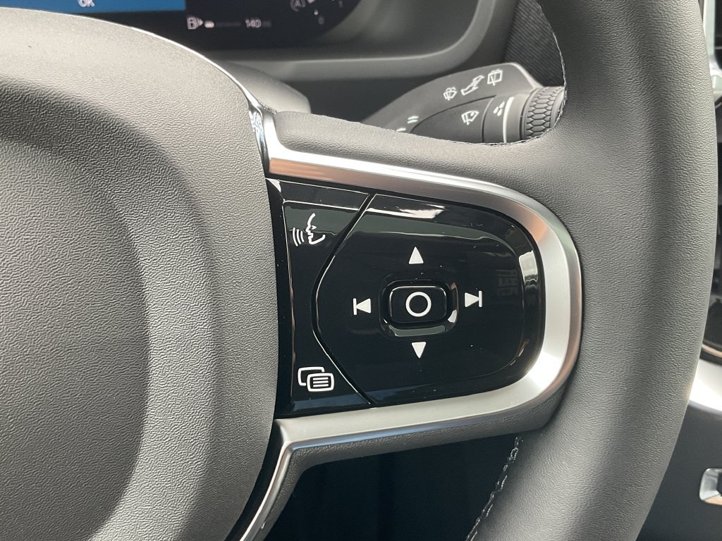 New 2027 Volvo XC90 B6 Ultra AWD/4WD image 24
