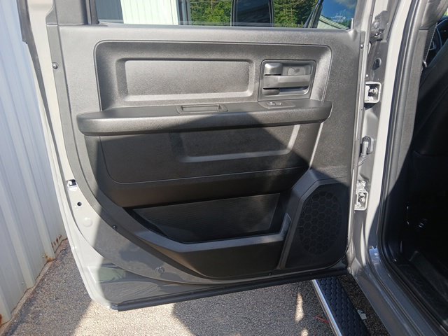 New 2027 RAM 4500 Tradesman w/ Chrome Appearance Group AWD/4WD image 18