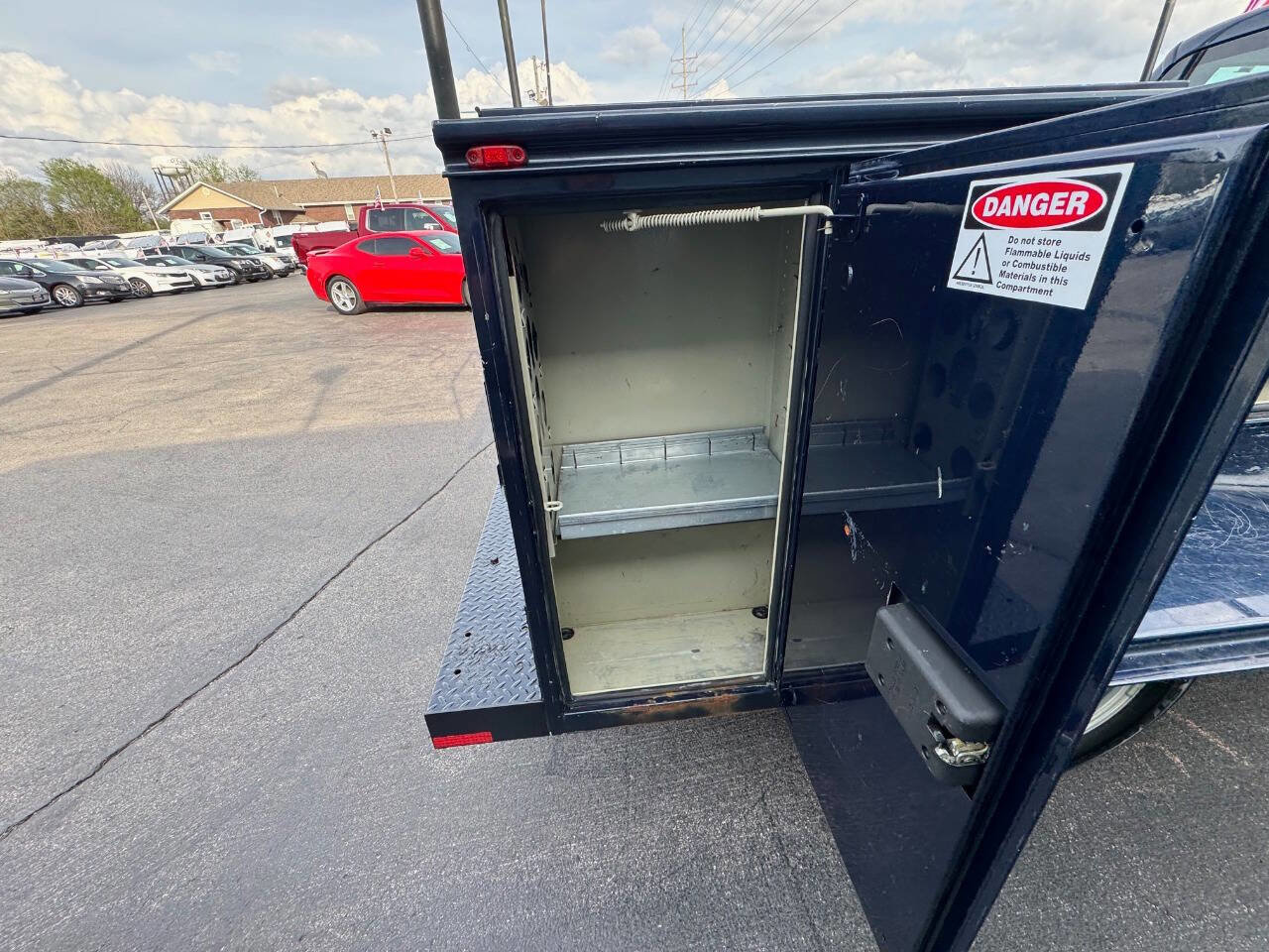 Used 2015 Ford F250 XL w/ Power Equipment Group image 12