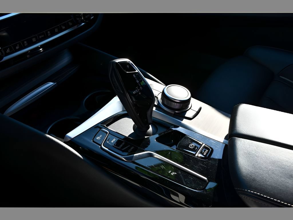 Used 2022 BMW 540i xDrive w/ Executive Package AWD/4WD image 36
