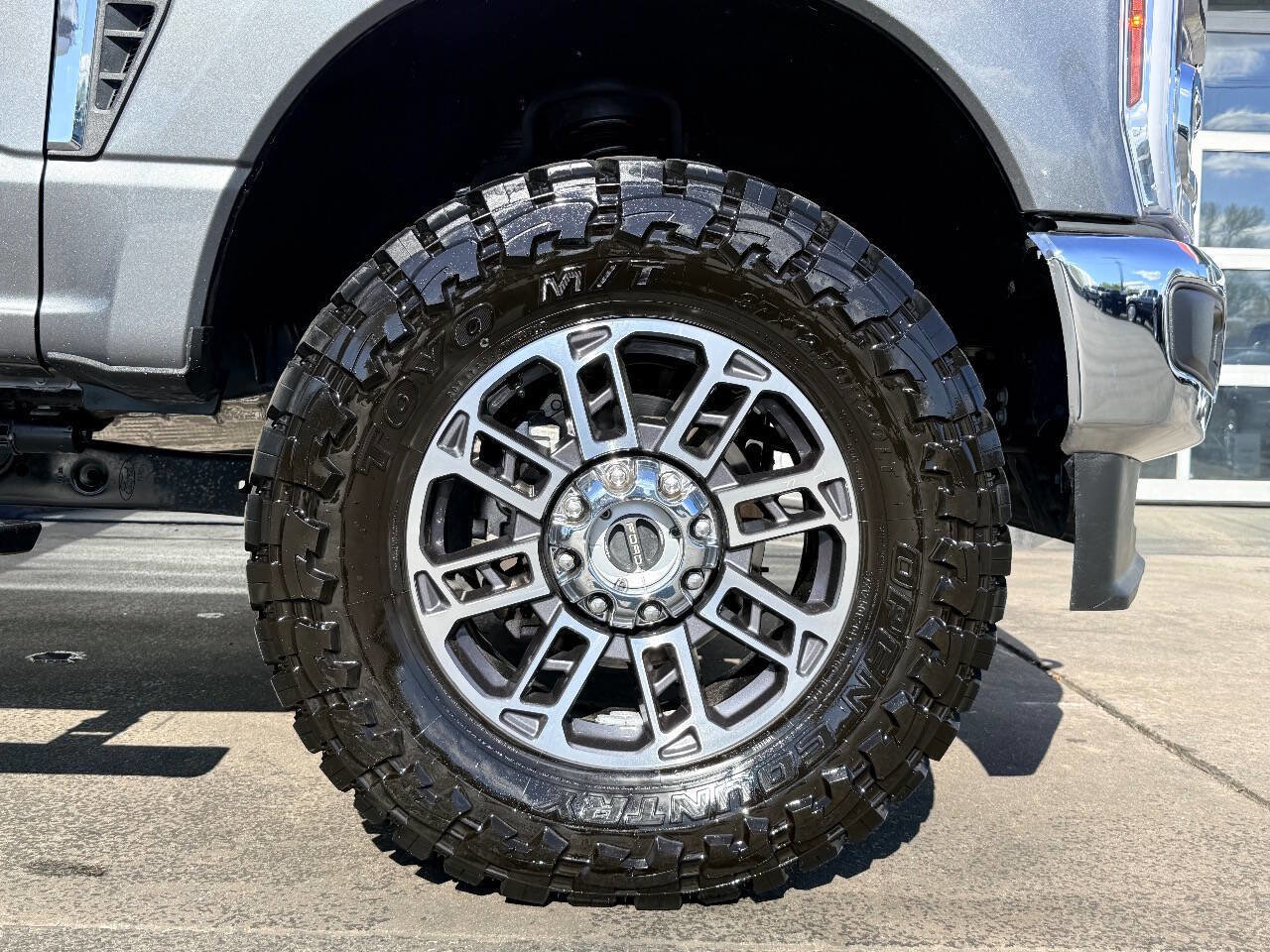 Used 2025 Ford F250 Lariat w/ Lariat Ultimate Package image 15