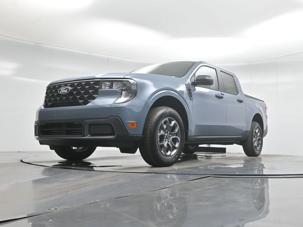 New 2025 Ford Maverick XLT w/ Equipment Group 302A image 43