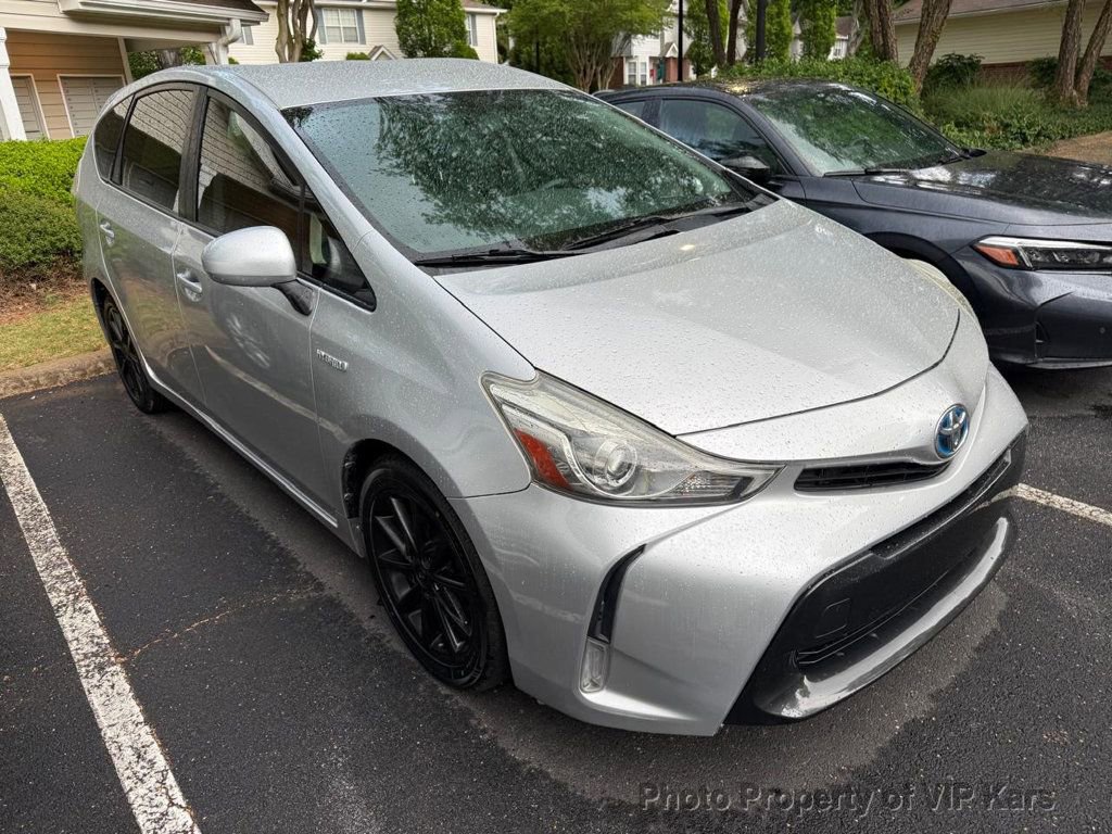 Used 2015 Toyota Prius V Five FWD image 3