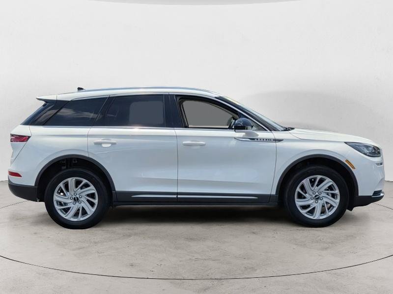 Used 2022 Lincoln Corsair FWD image 2
