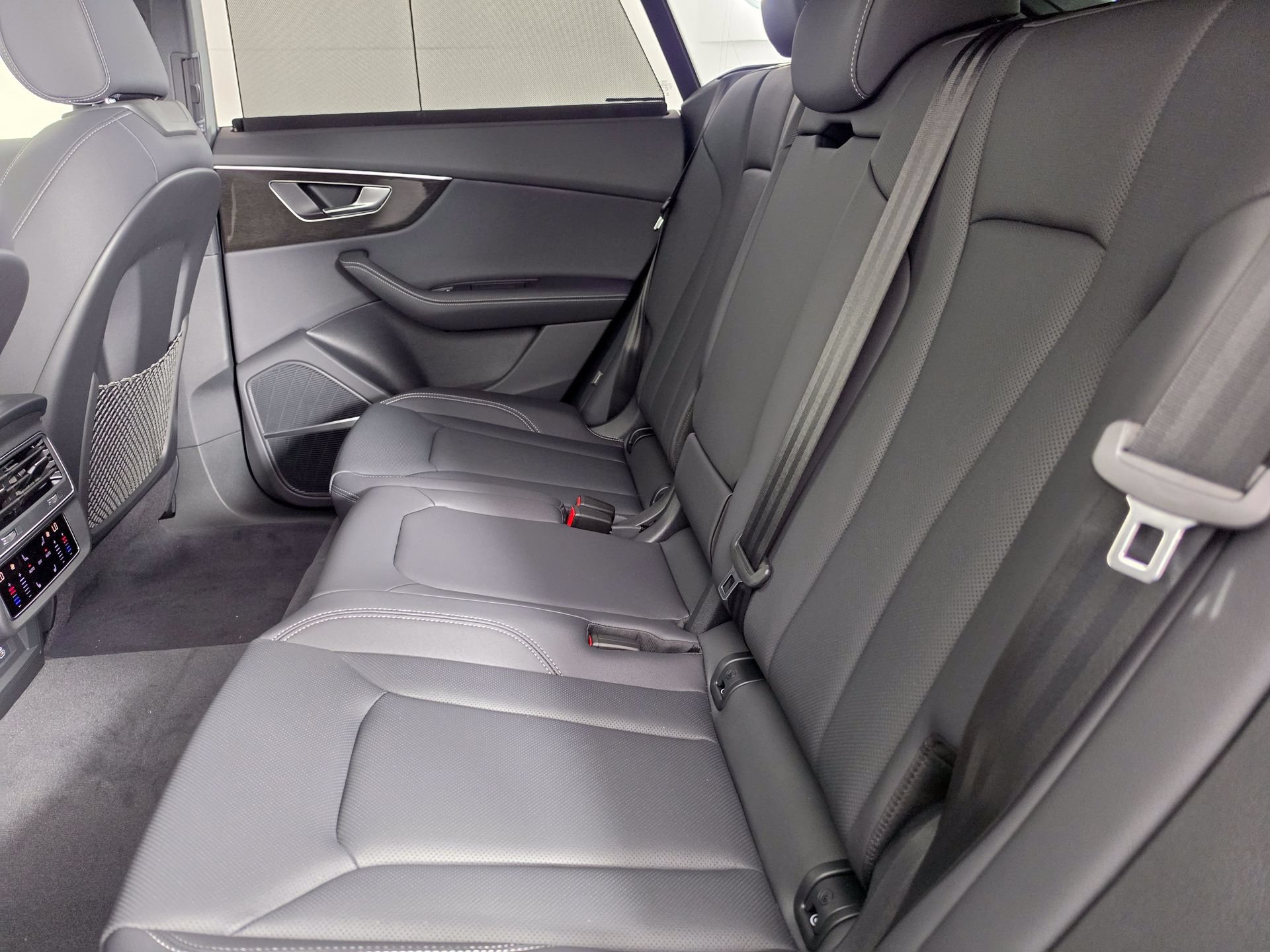 New 2026 Audi Q8 Premium Plus AWD/4WD image 36