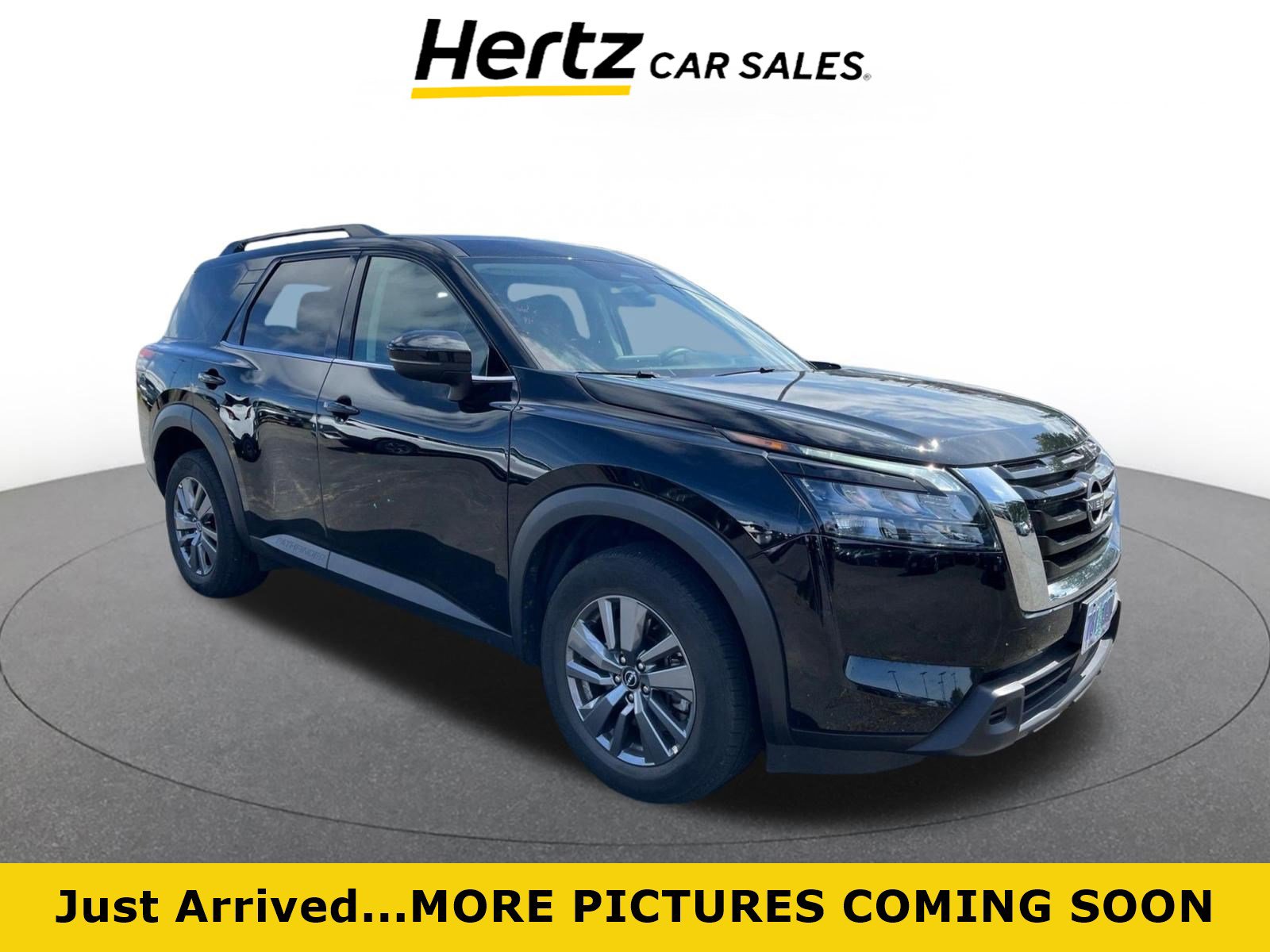 Used 2025 Nissan Pathfinder SV