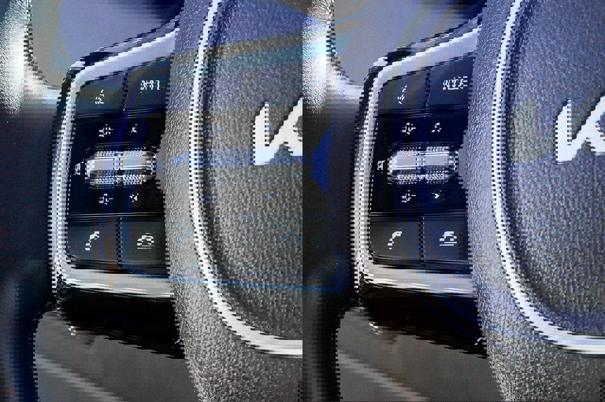 Used 2022 Kia Sorento EX w/ Panoramic Sunroof Package image 34