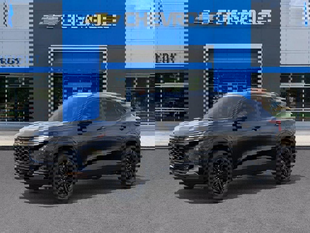 New 2026 Chevrolet Trax ACTIV image 2
