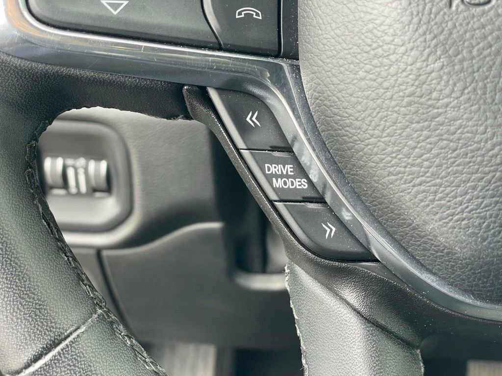 Used 2025 RAM 1500 Laramie image 20