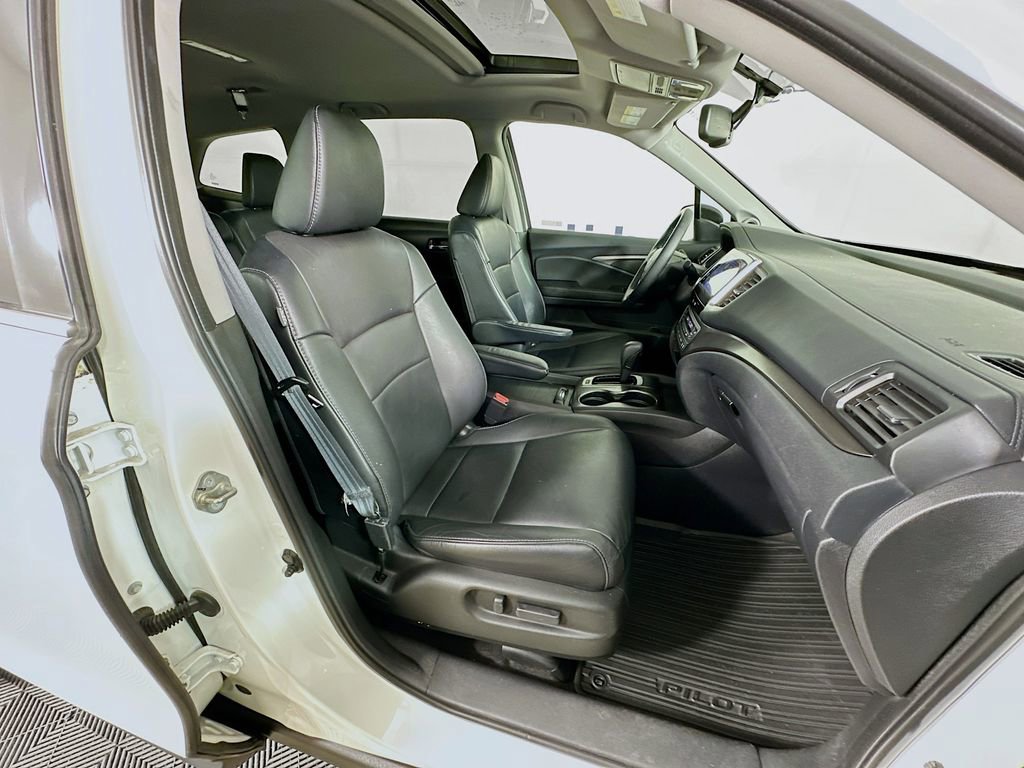 Used 2018 Honda Pilot EX-L image 34
