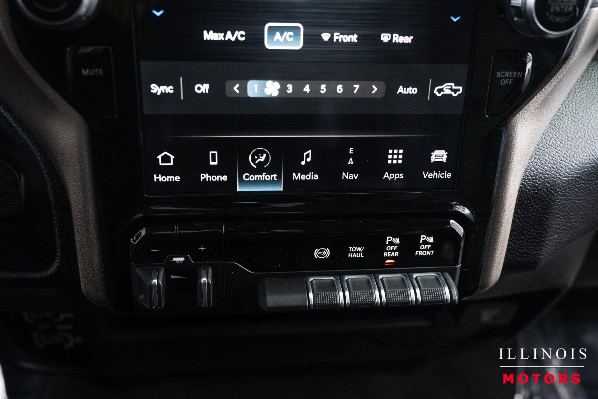 Used 2024 RAM 2500 Laramie AWD/4WD image 31