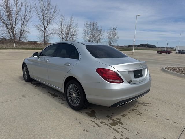 Used 2015 Mercedes-Benz C 300 4MATIC Sedan image 5