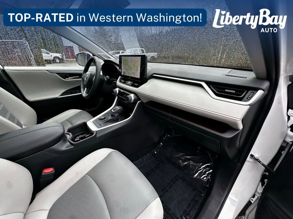 Used 2024 Toyota RAV4 Limited w/ Advanced Technology Package image 12