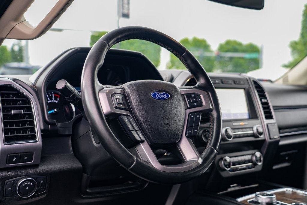 Used 2020 Ford Expedition Platinum image 14