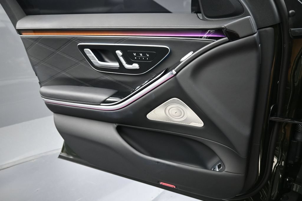 Used 2025 Mercedes-Benz S 63 AMG S image 6
