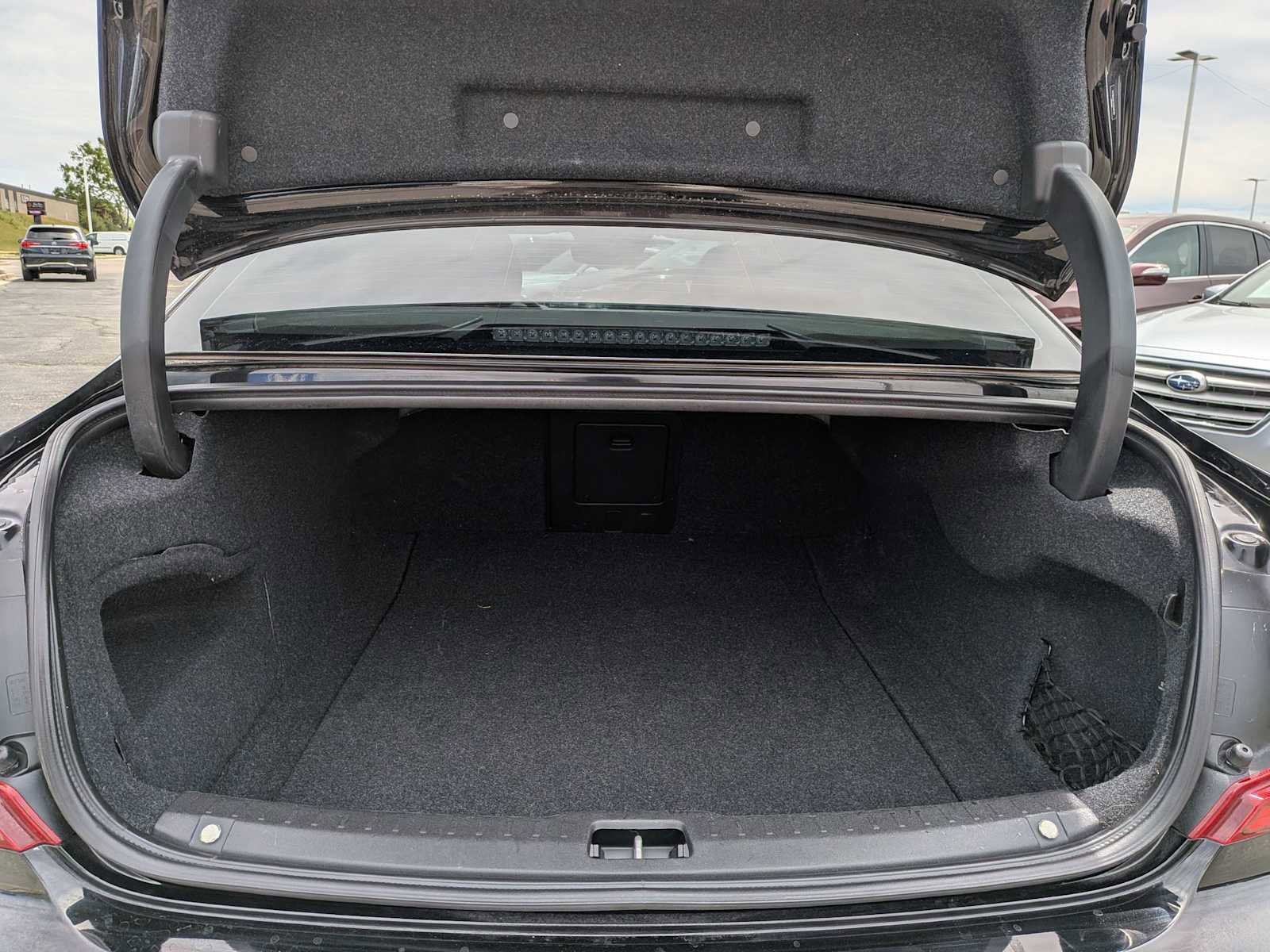 Used 2017 Volvo S90 T5 Momentum w/ Convenience Package FWD image 31