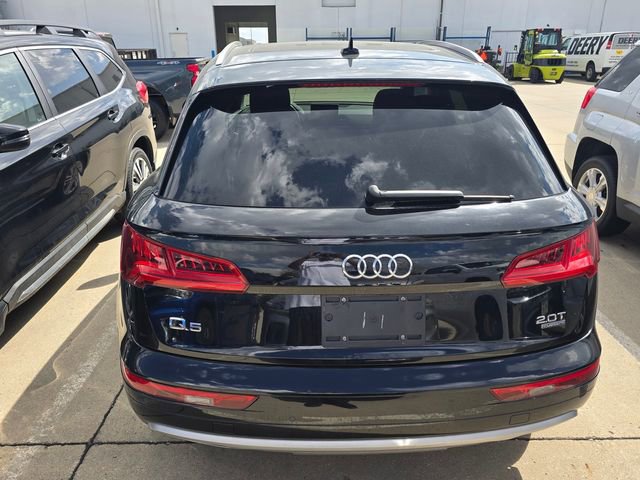 Used 2018 Audi Q5 2.0T Premium Plus w/ Premium Plus Package image 4