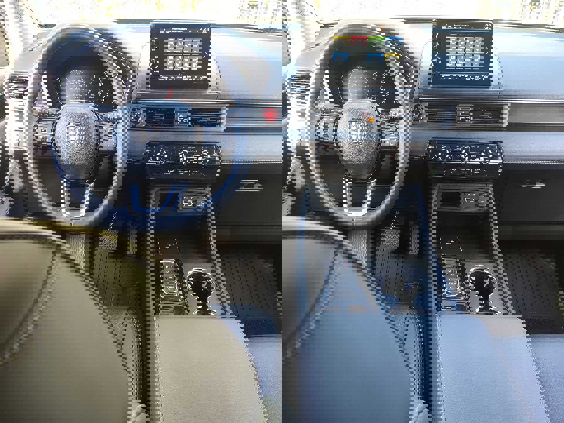 Used 2024 Honda Pilot Touring image 15