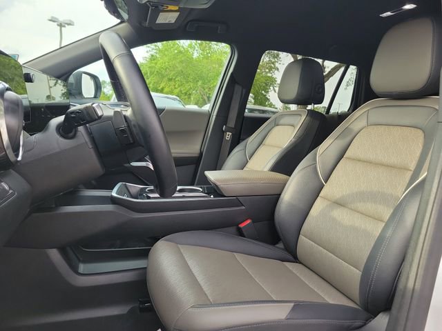 Used 2025 Chevrolet Equinox LT w/ Convenience Package II AWD/4WD image 18