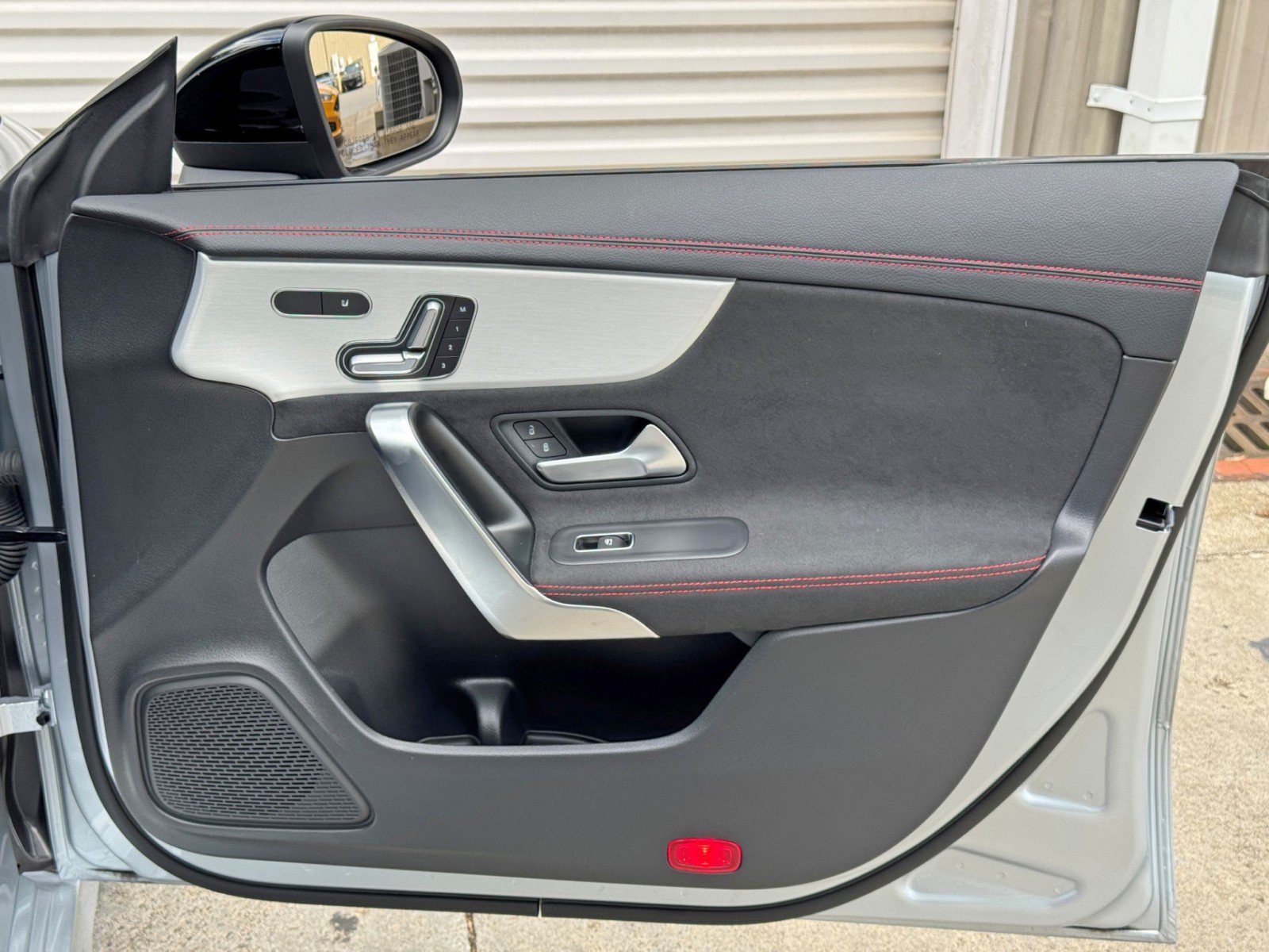 Used 2025 Mercedes-Benz CLA 250 image 48