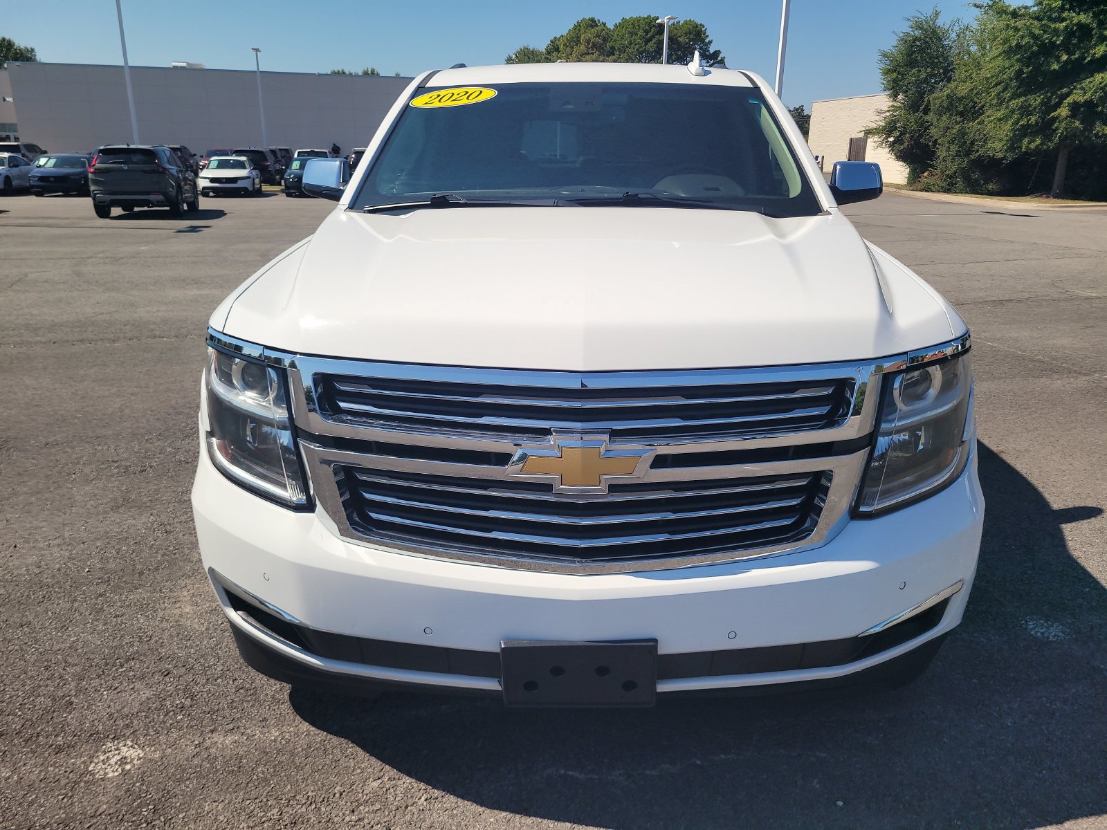 Used 2020 Chevrolet Suburban Premier AWD/4WD image 8