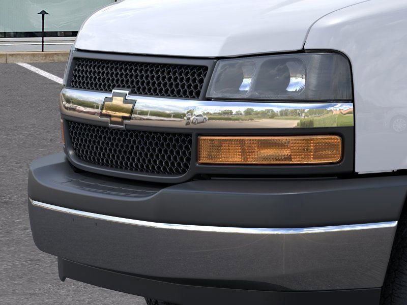 New 2026 Chevrolet Express 3500 w/ Power Convenience Package image 13