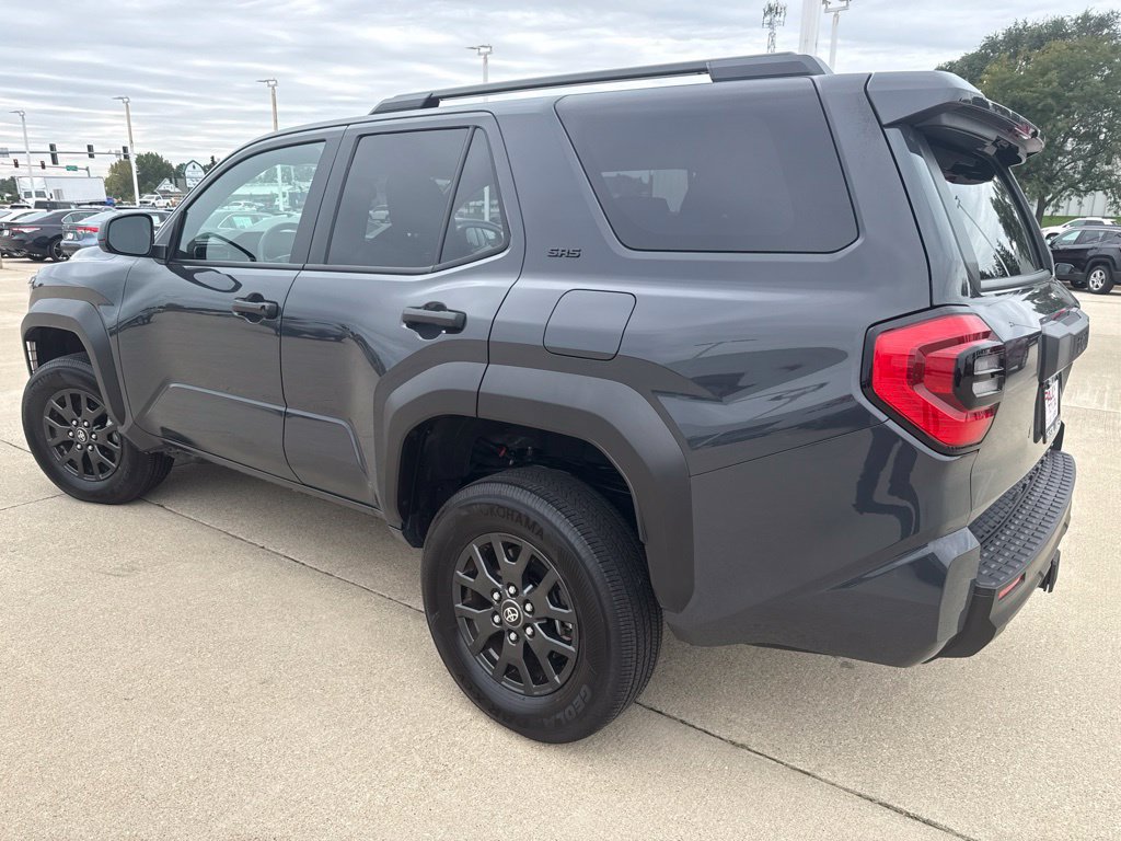 Certified 2026 Toyota 4Runner SR5 AWD/4WD image 5