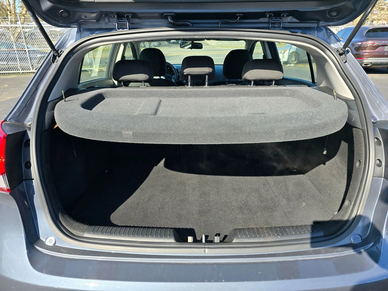 Used 2016 Kia Forte LX image 15