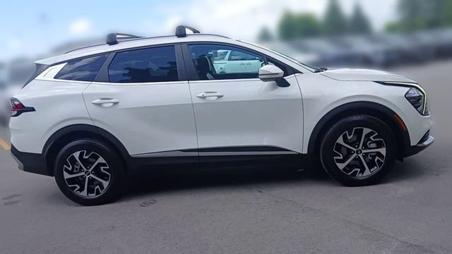 Certified 2023 Kia Sportage EX AWD/4WD image 4