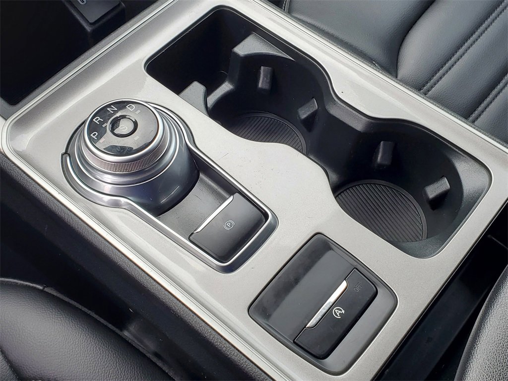 Used 2024 Ford Edge SEL image 18