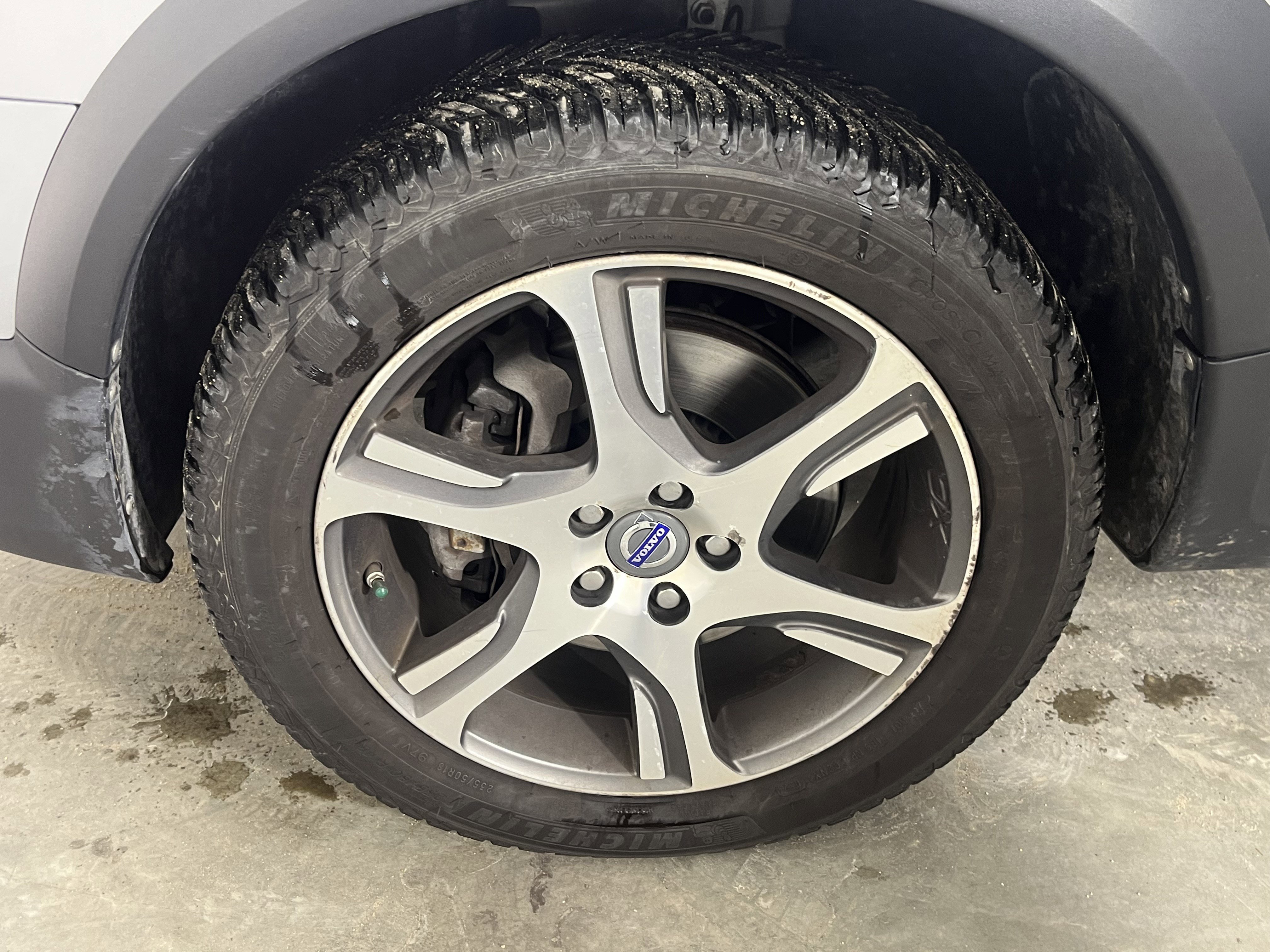 Used 2012 Volvo XC70 T6 Platinum image 26