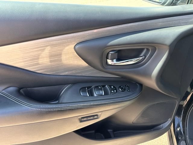 Used 2017 Nissan Murano SL AWD/4WD image 12