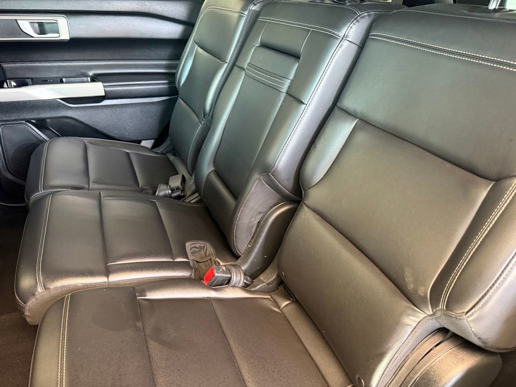 Used 2023 Ford Explorer XLT w/ Equipment Group 202A image 38