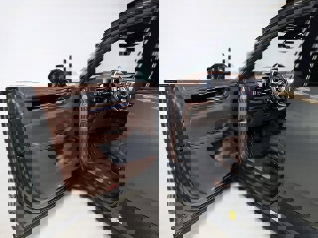 New 2026 Porsche Macan 4 Electric image 27