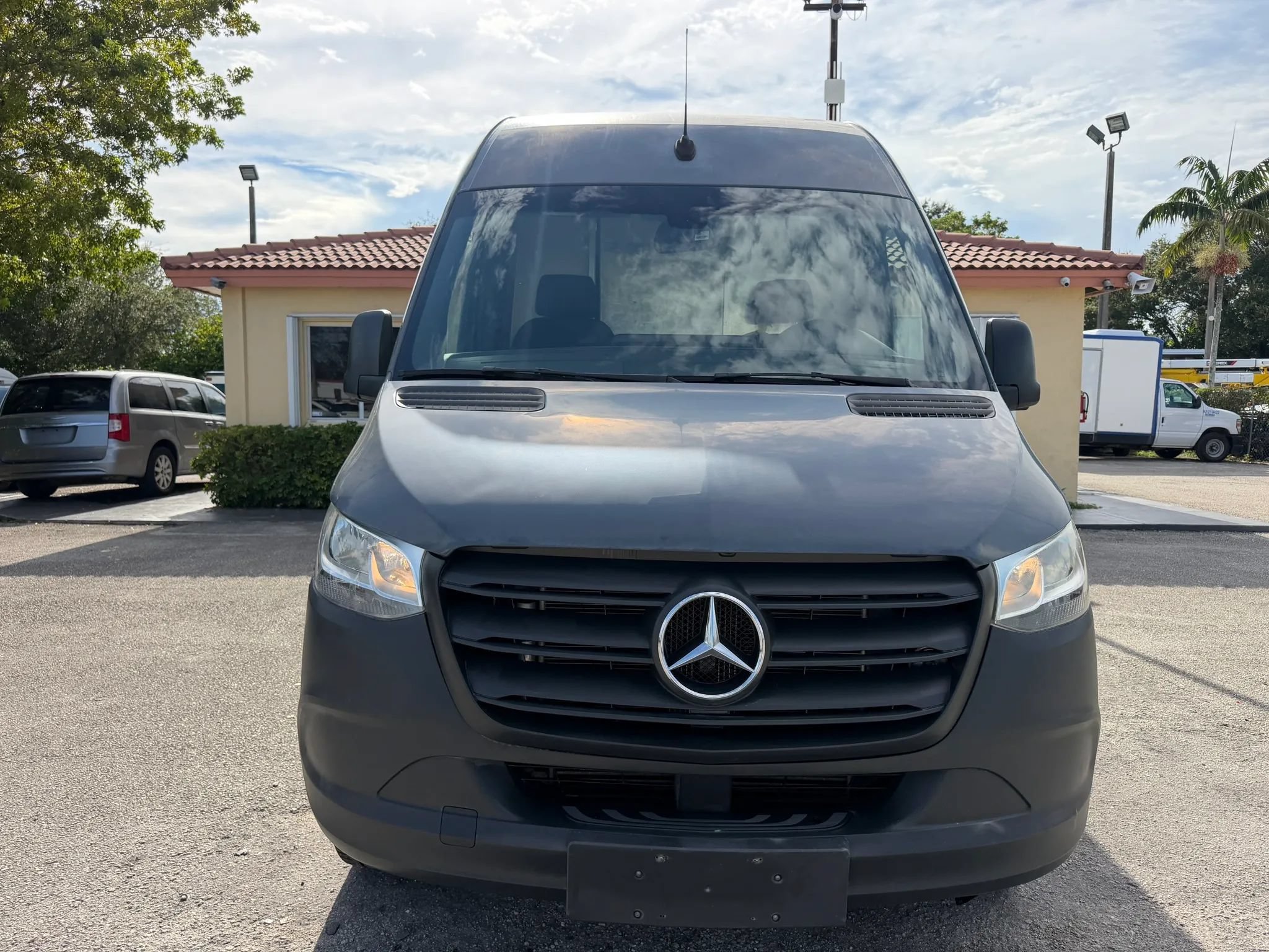 Used 2019 Mercedes-Benz Sprinter 170 image 10