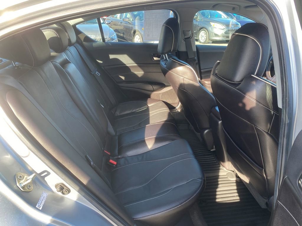 Used 2019 Acura ILX w/ Technology Package image 27