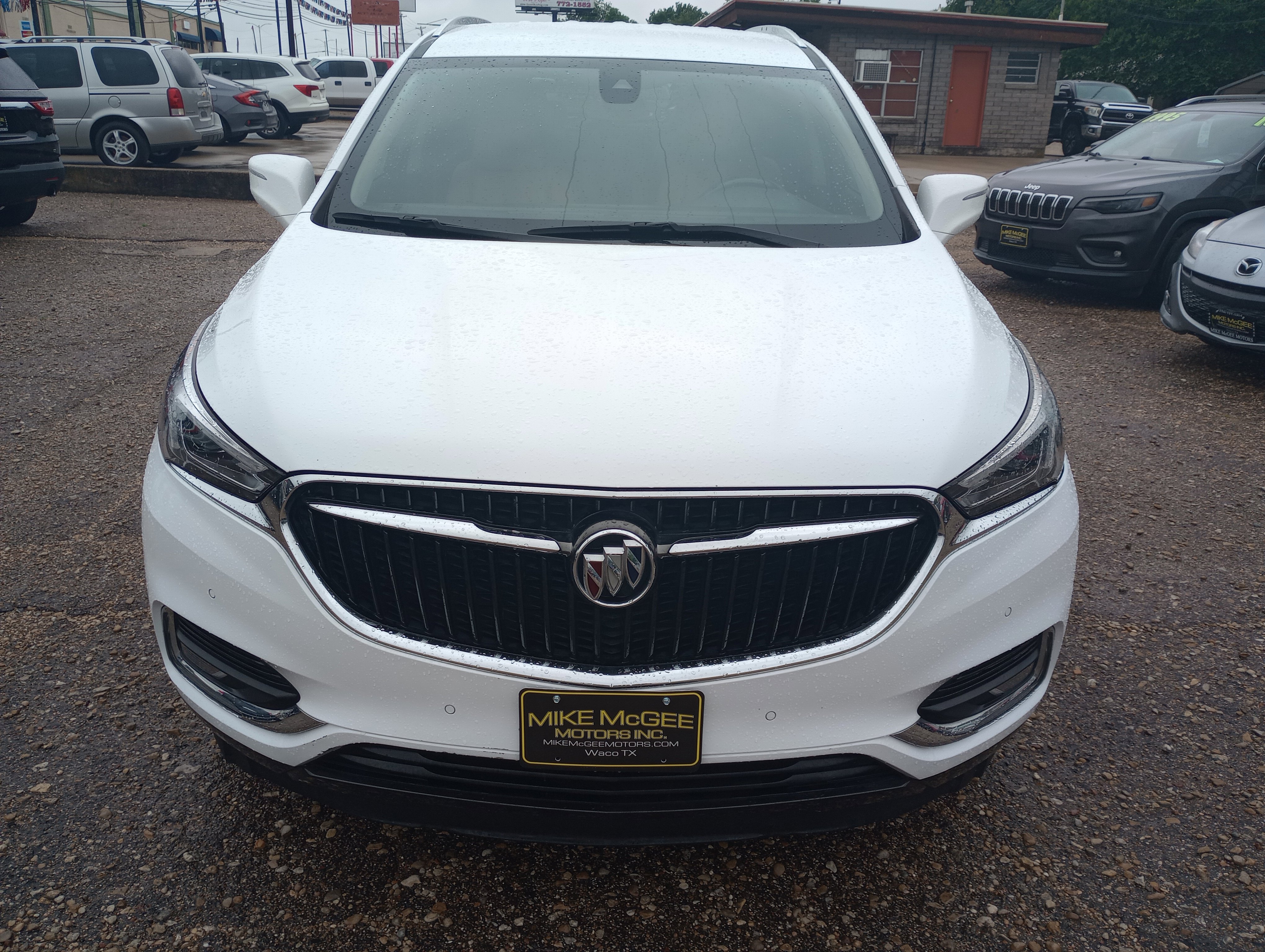Used 2019 Buick Enclave Premium FWD image 2