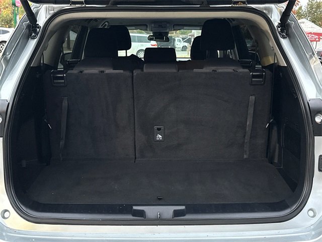 Certified 2024 Toyota Highlander LE image 6