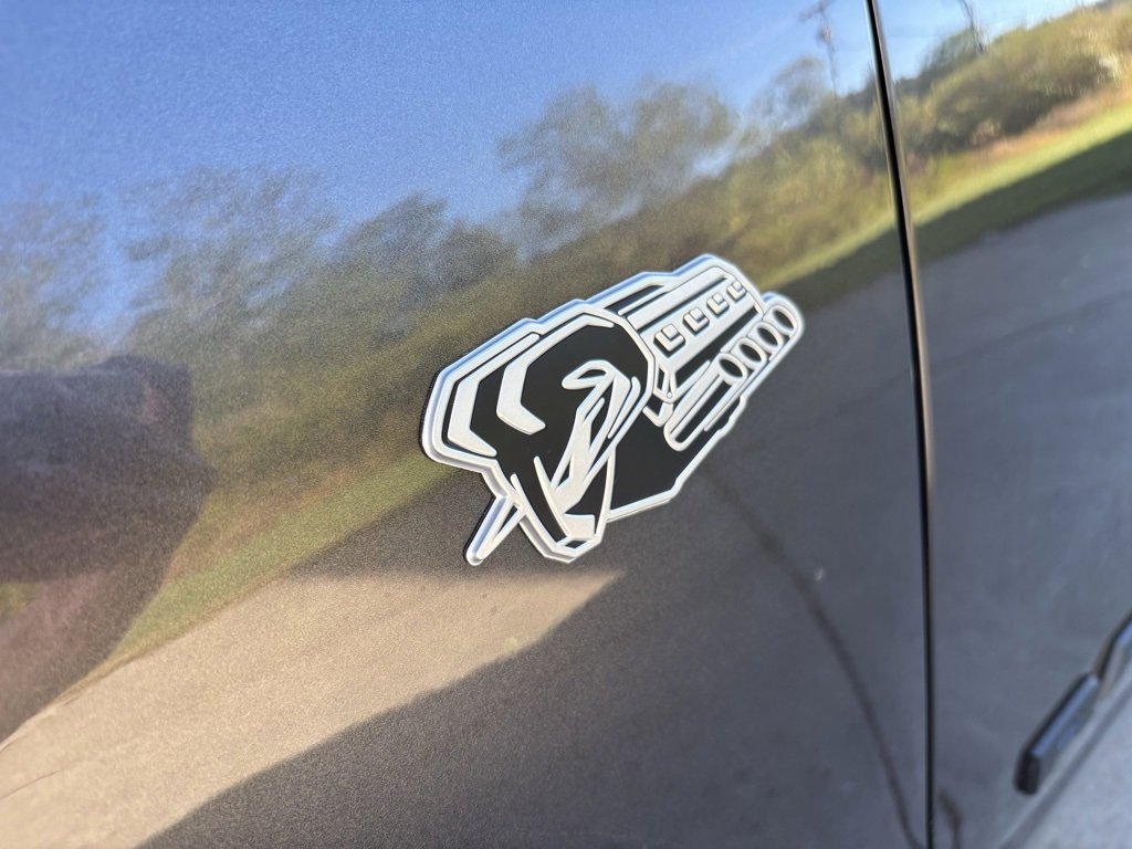 New 2026 RAM 1500 4x4 Crew Cab image 13