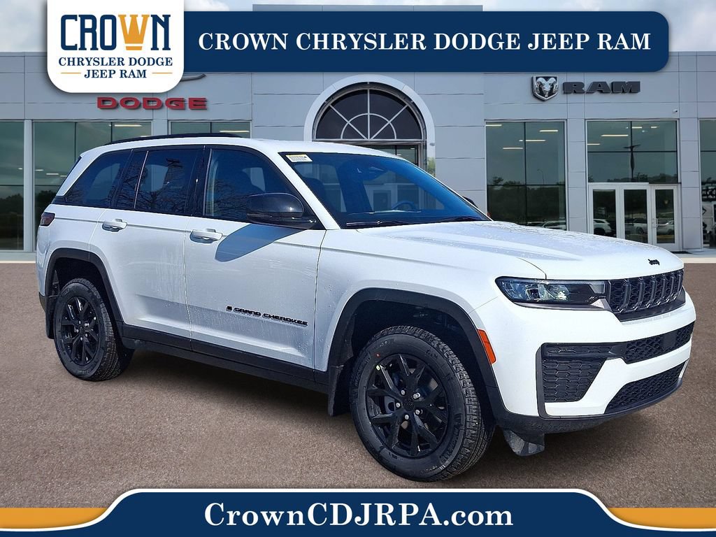 New 2026 Jeep Grand Cherokee Altitude AWD/4WD image 1