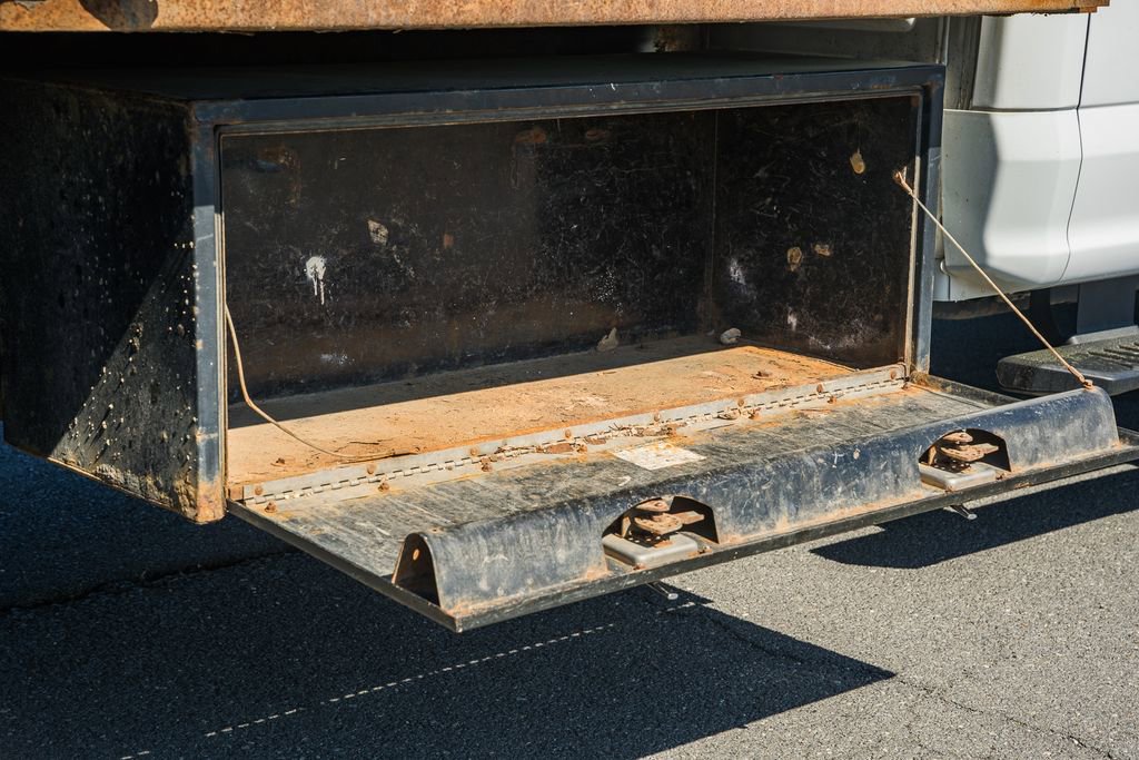 Used 2019 Ford F550 4x4 SuperCab Super Duty image 20